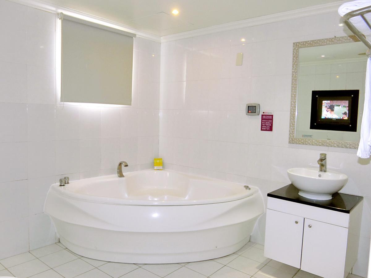 Huang Xing Motel Pingtung Екстер'єр фото